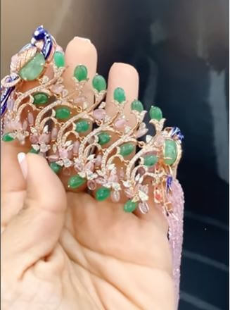 UNIQUE DIAMOND NECKLACE