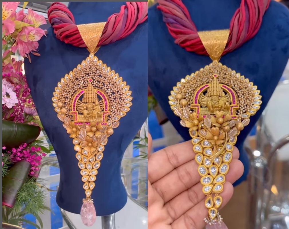 ANTIQUE GOLD SHIVA PARVATHY PENDANT