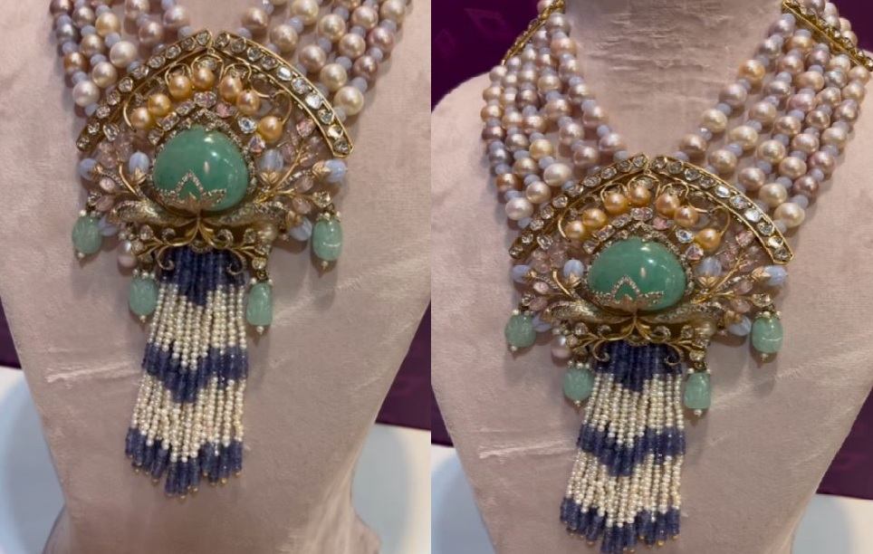 GLOSSY FINISH PEARL BEADED NECKLACE