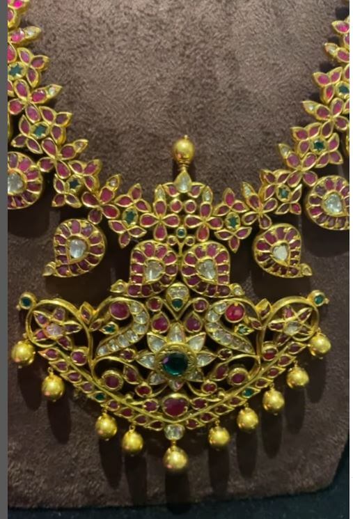 Peacock design pendant